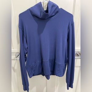 Lululemon Ready to Rulu top